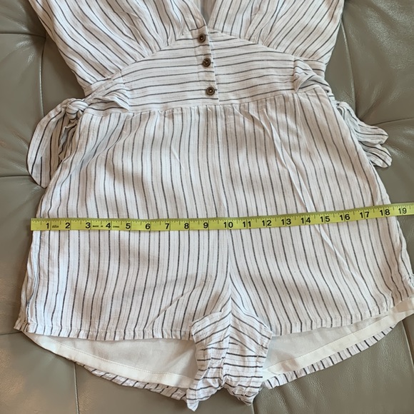 Main Strip Black & White Striped Romper - Picture 7 of 9
